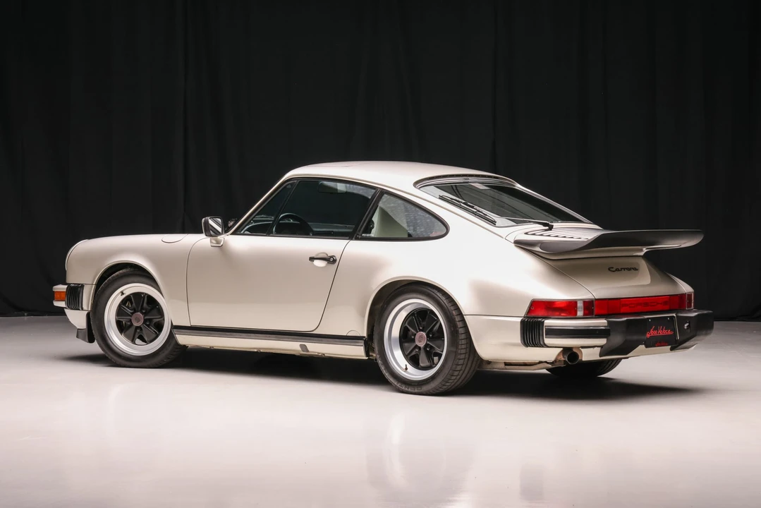1989 Porsche 911 Carrera 3.2 - Image 9 of 31