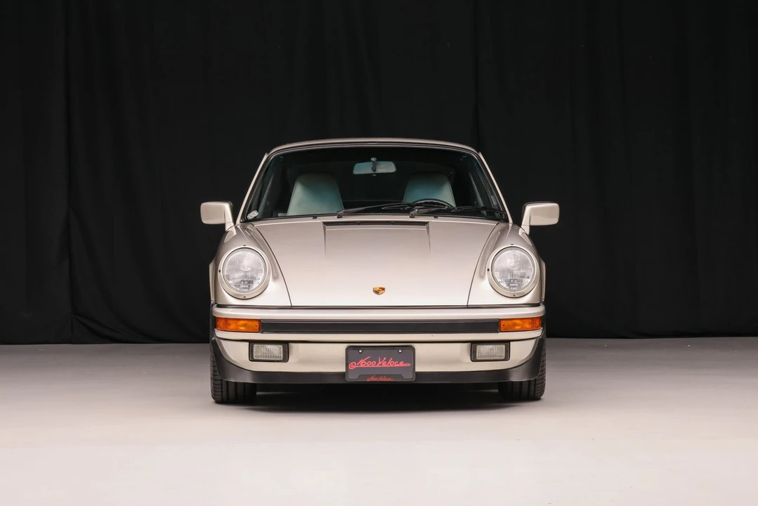 1989 Porsche 911 Carrera 3.2 - Image 25 of 31
