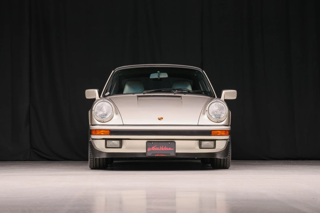 1989 Porsche 911 Carrera 3.2 - Image 27 of 31