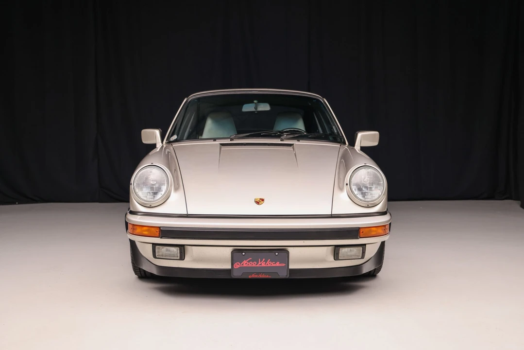 1989 Porsche 911 Carrera 3.2 - Image 26 of 31