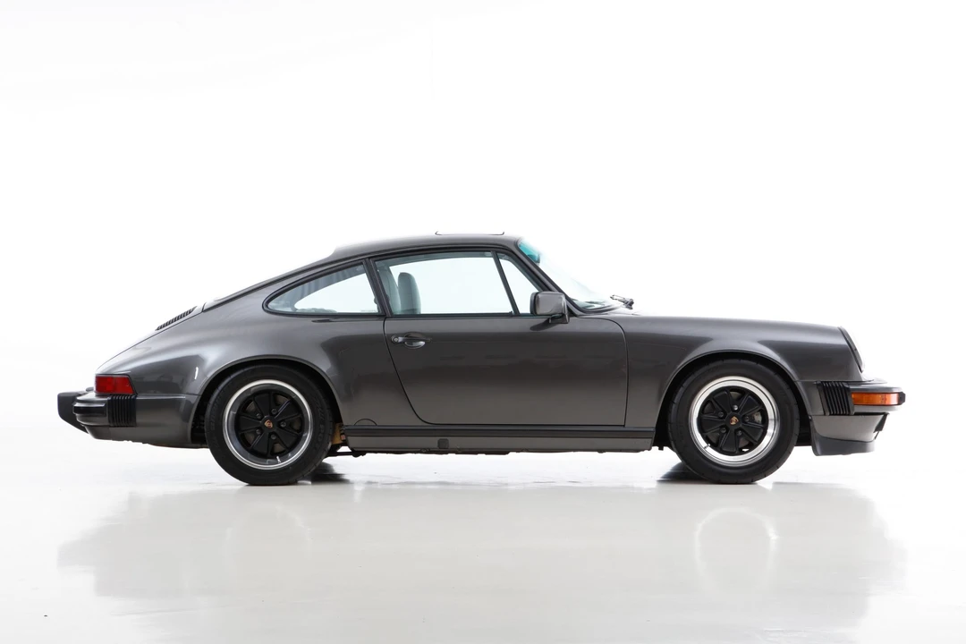 1989 Porsche 911 Carrera 3.2 - Image 20 of 31