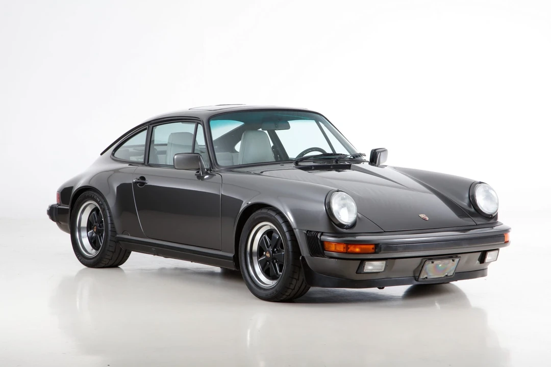 1989 Porsche 911 Carrera 3.2 - Image 6 of 31