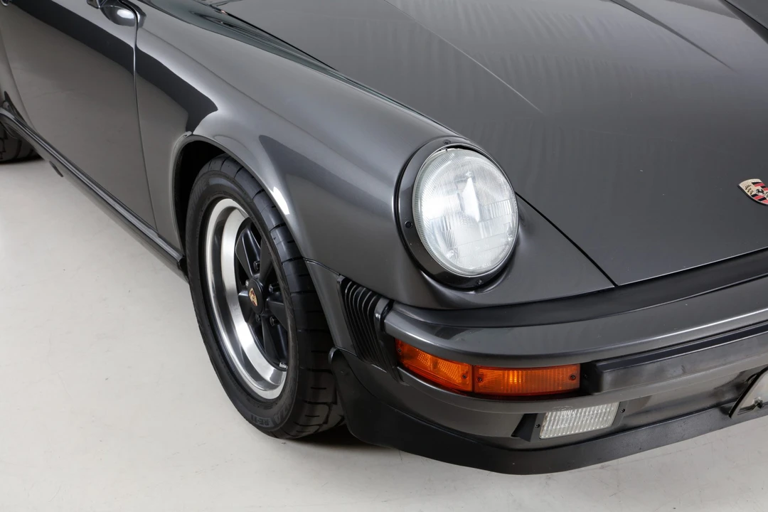 1989 Porsche 911 Carrera 3.2 - Image 28 of 31
