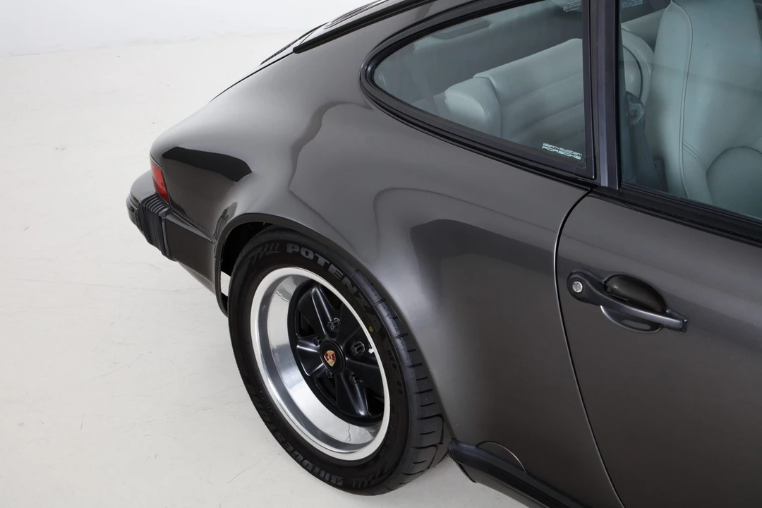 1989 Porsche 911 Carrera 3.2 - Image 22 of 31