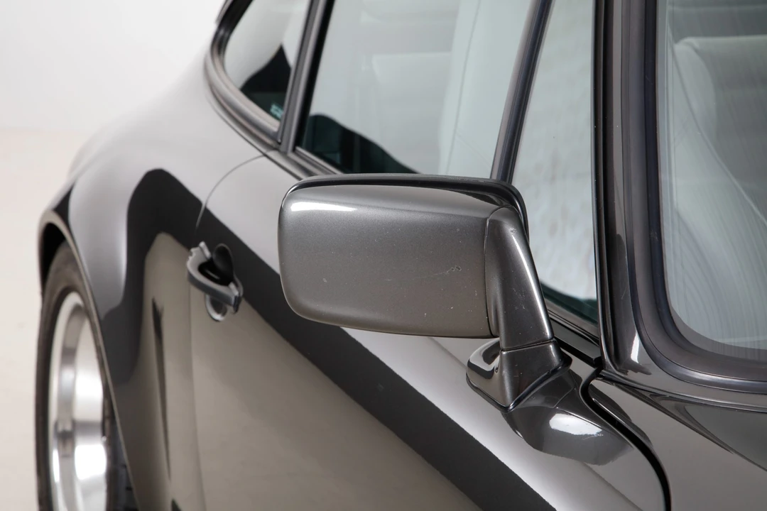 1989 Porsche 911 Carrera 3.2 - Image 27 of 31