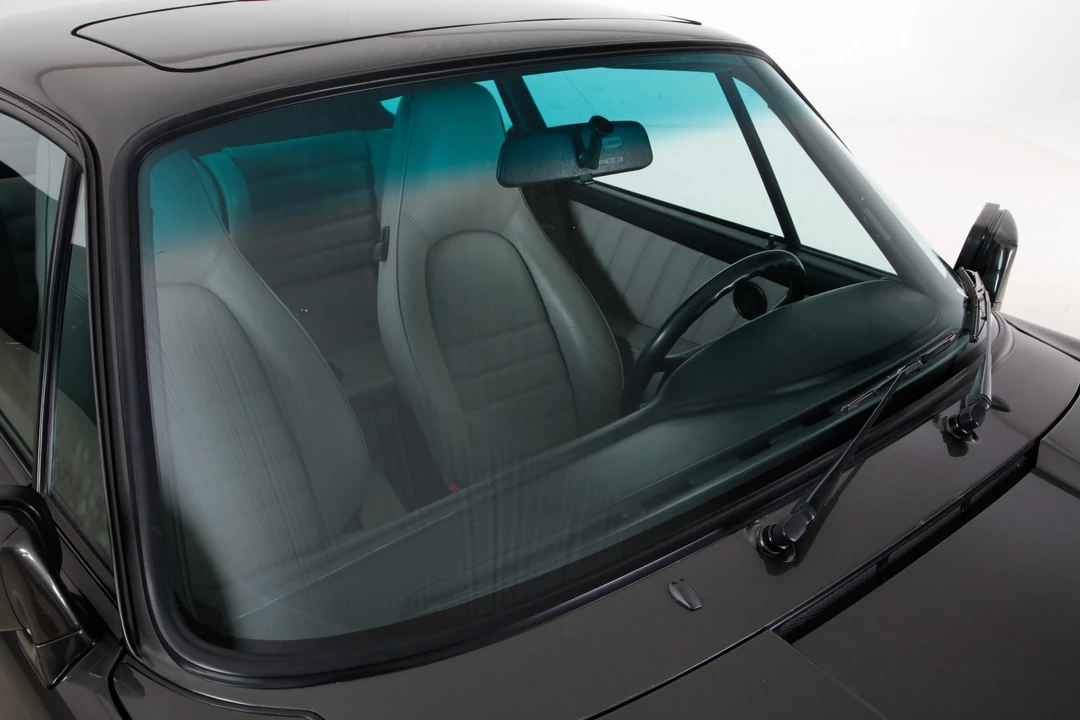 1989 Porsche 911 Carrera 3.2 - Image 29 of 31