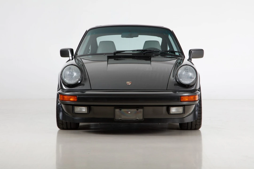 1989 Porsche 911 Carrera 3.2 - Image 9 of 31