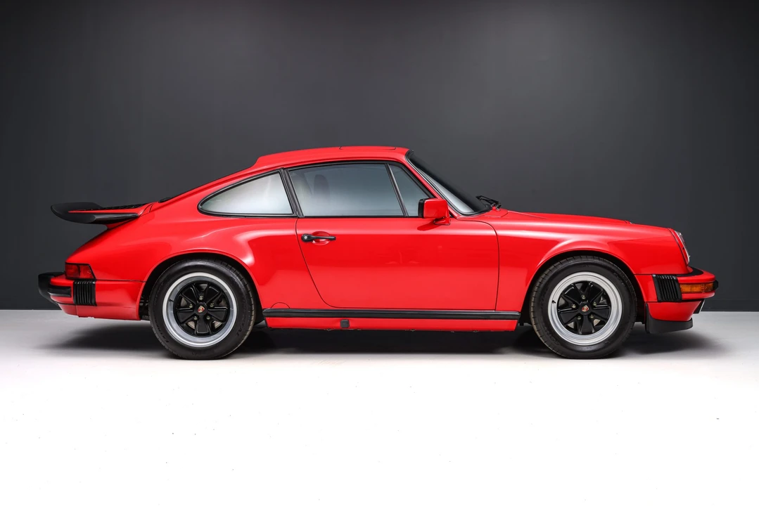 1989 Porsche 911 Carrera 3.2 - Image 11 of 31
