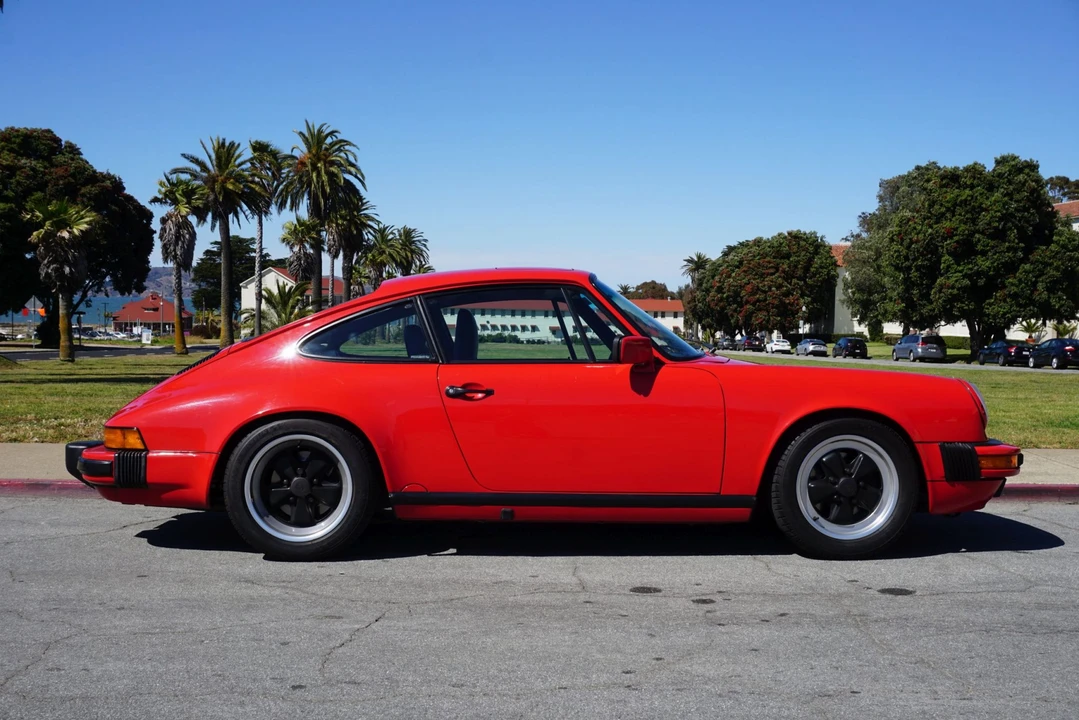 1989 Porsche 911 Carrera 3.2 - Image 8 of 31