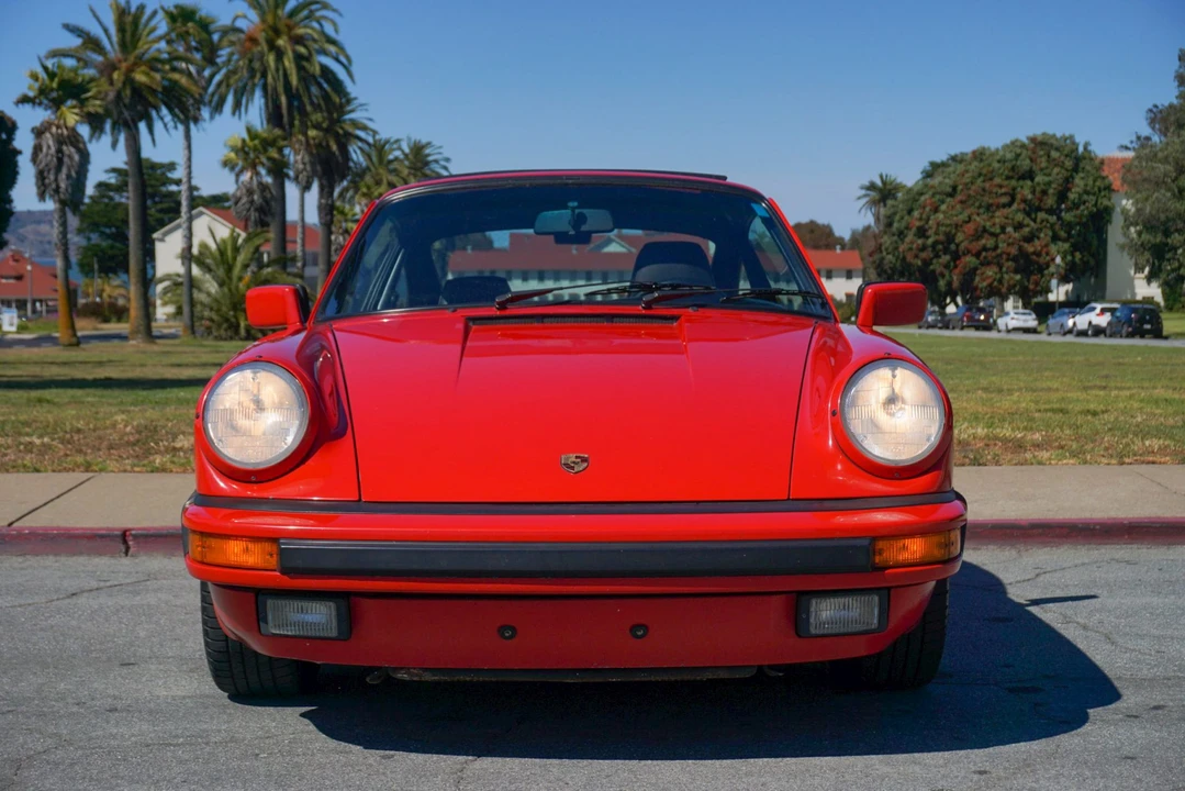 1989 Porsche 911 Carrera 3.2 - Image 10 of 31