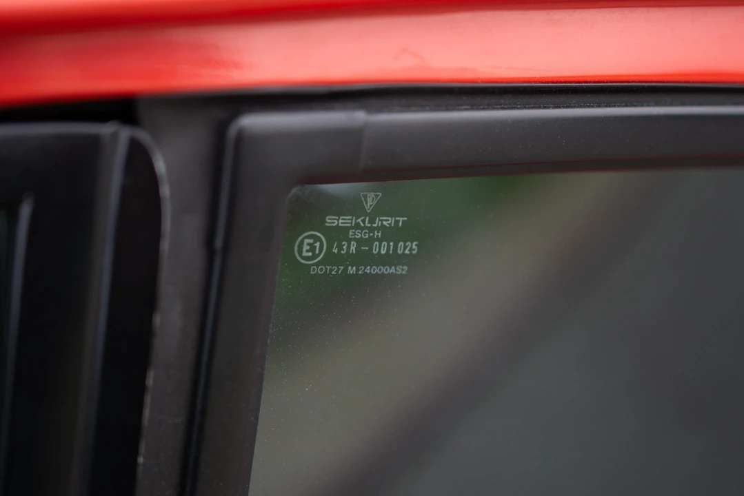 1989 Porsche 911 Carrera 3.2 - Image 25 of 31
