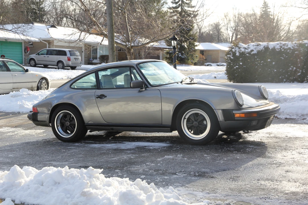 1989 Porsche 911 Carrera 3.2 - Image 12 of 31