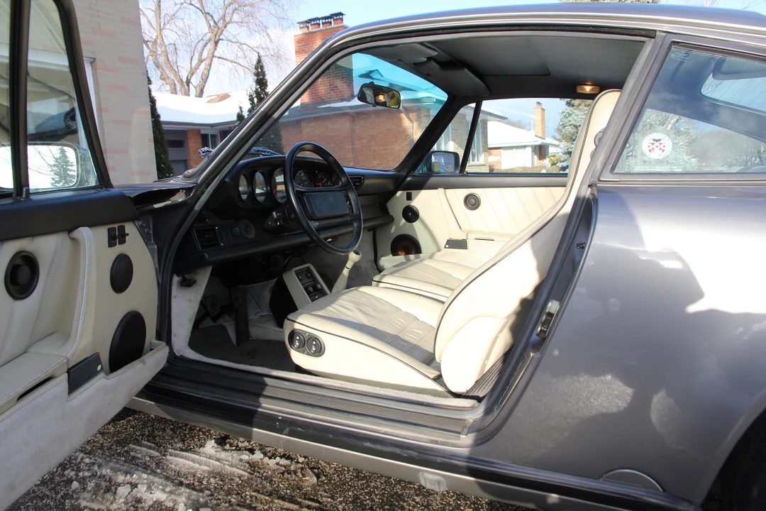 1989 Porsche 911 Carrera 3.2 - Image 17 of 31