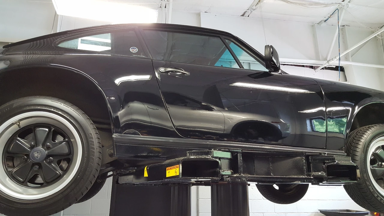 1989 Porsche 911 Carrera 3.2 - Image 27 of 31
