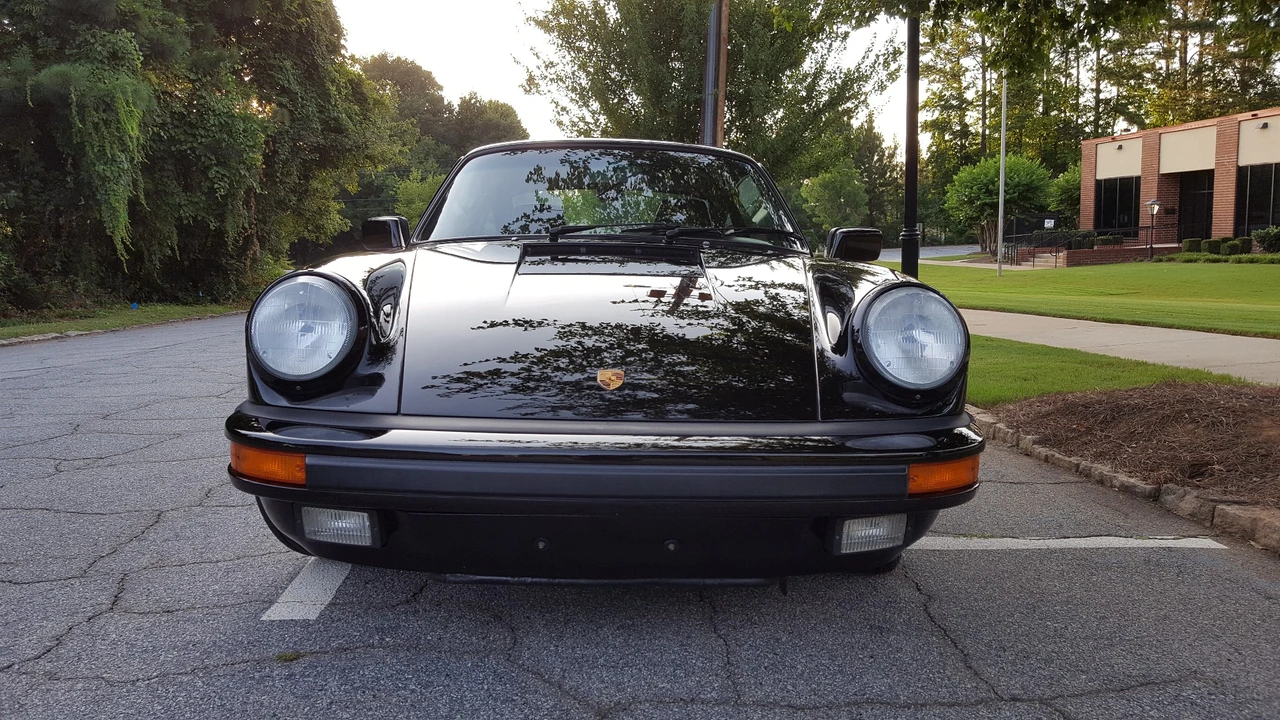 1989 Porsche 911 Carrera 3.2 - Image 12 of 31