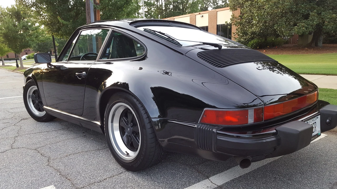 1989 Porsche 911 Carrera 3.2 - Image 15 of 31