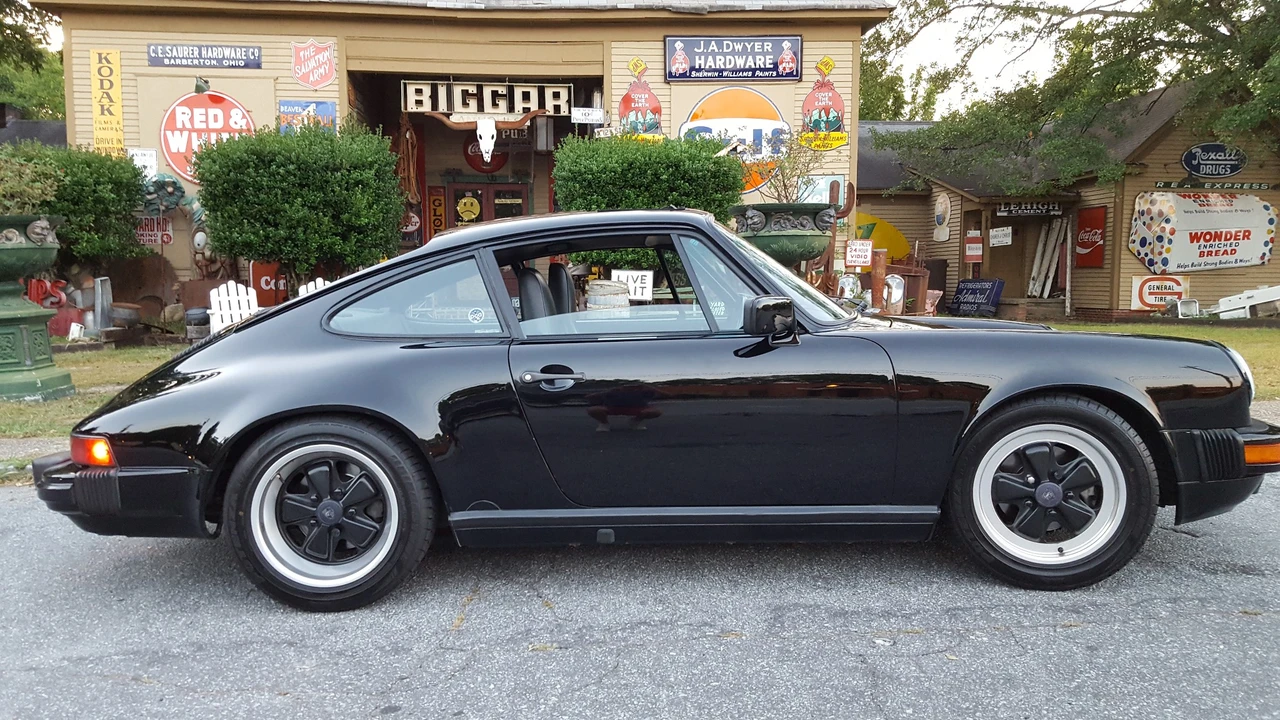 1989 Porsche 911 Carrera 3.2 - Image 2 of 31