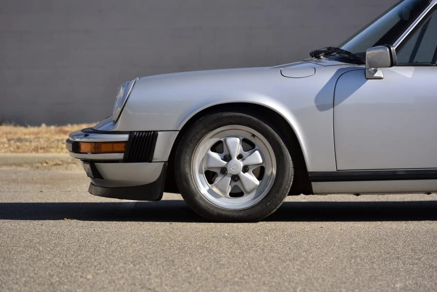 1989 Porsche 911 Carrera 3.2 - Image 13 of 30