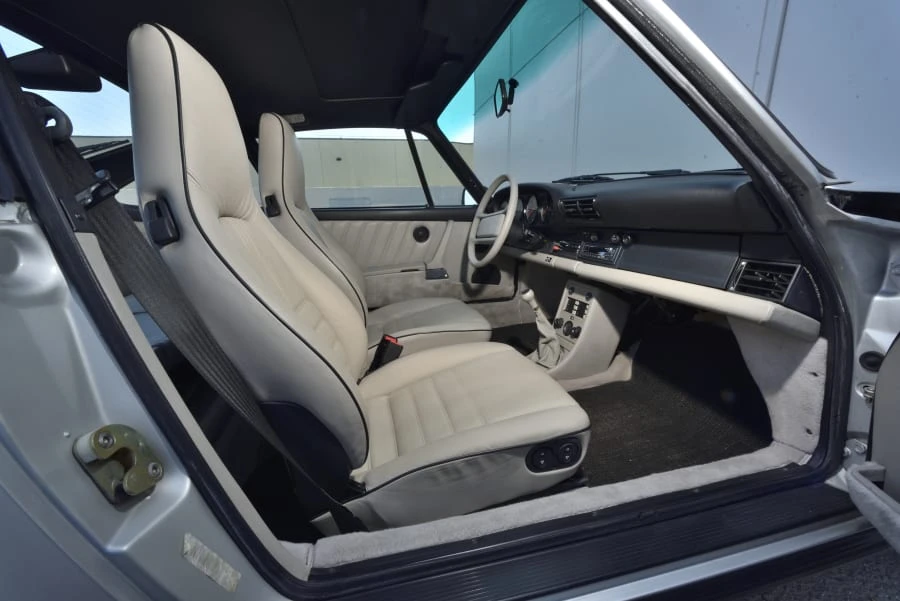 1989 Porsche 911 Carrera 3.2 - Image 24 of 30