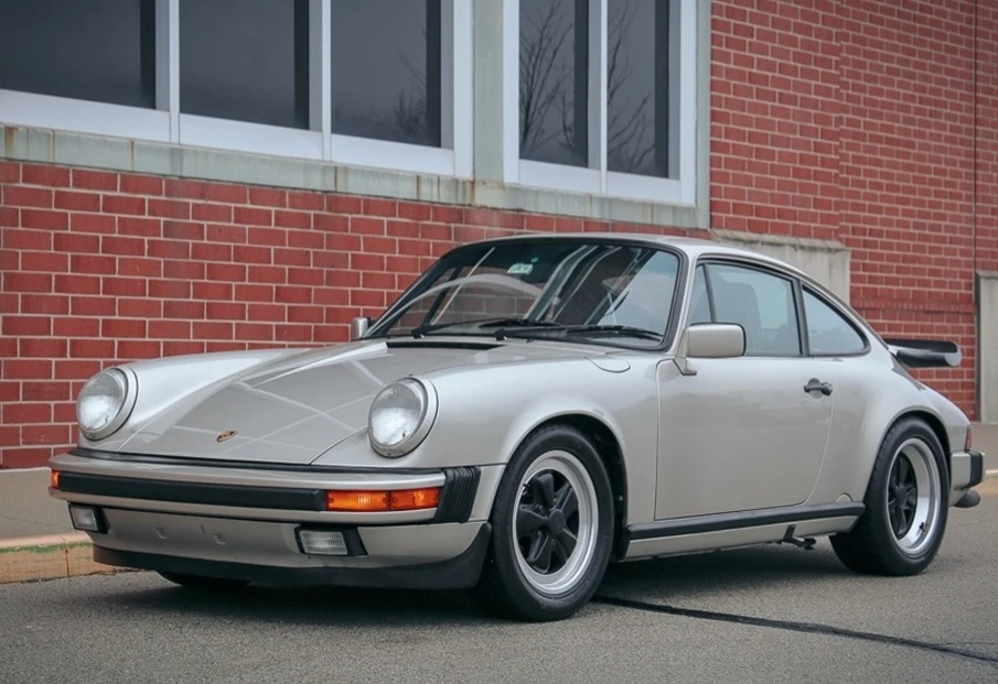 1989 Porsche 911 Carrera 3.2 - Image 2 of 31