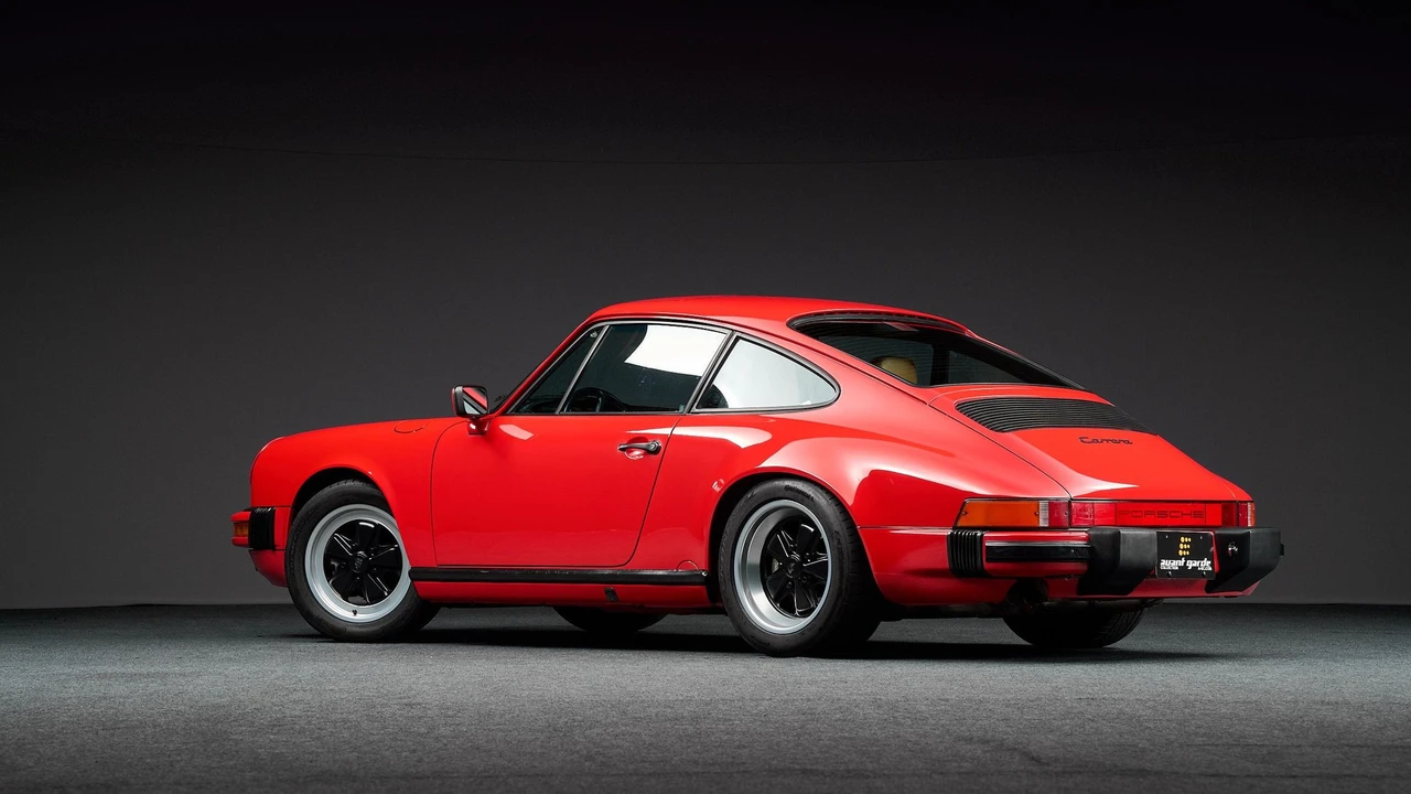 1989 Porsche 911 Carrera 3.2 - Image 7 of 17