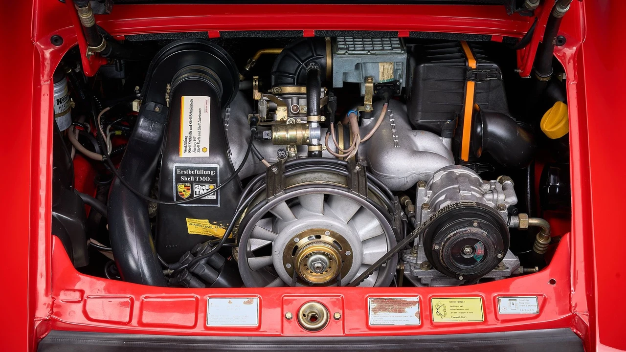1989 Porsche 911 Carrera 3.2 - Image 17 of 17