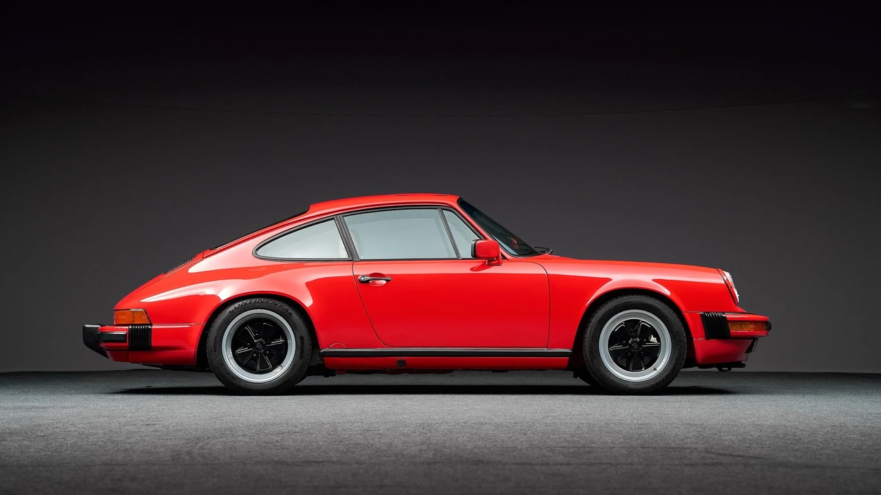 1989 Porsche 911 Carrera 3.2 - Image 4 of 17