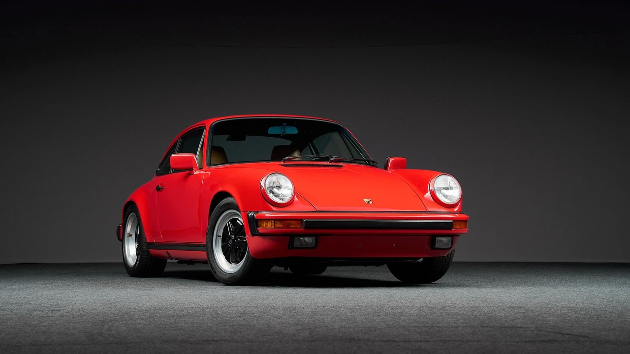 1989 Porsche 911 Carrera 3.2 - Image 3 of 17