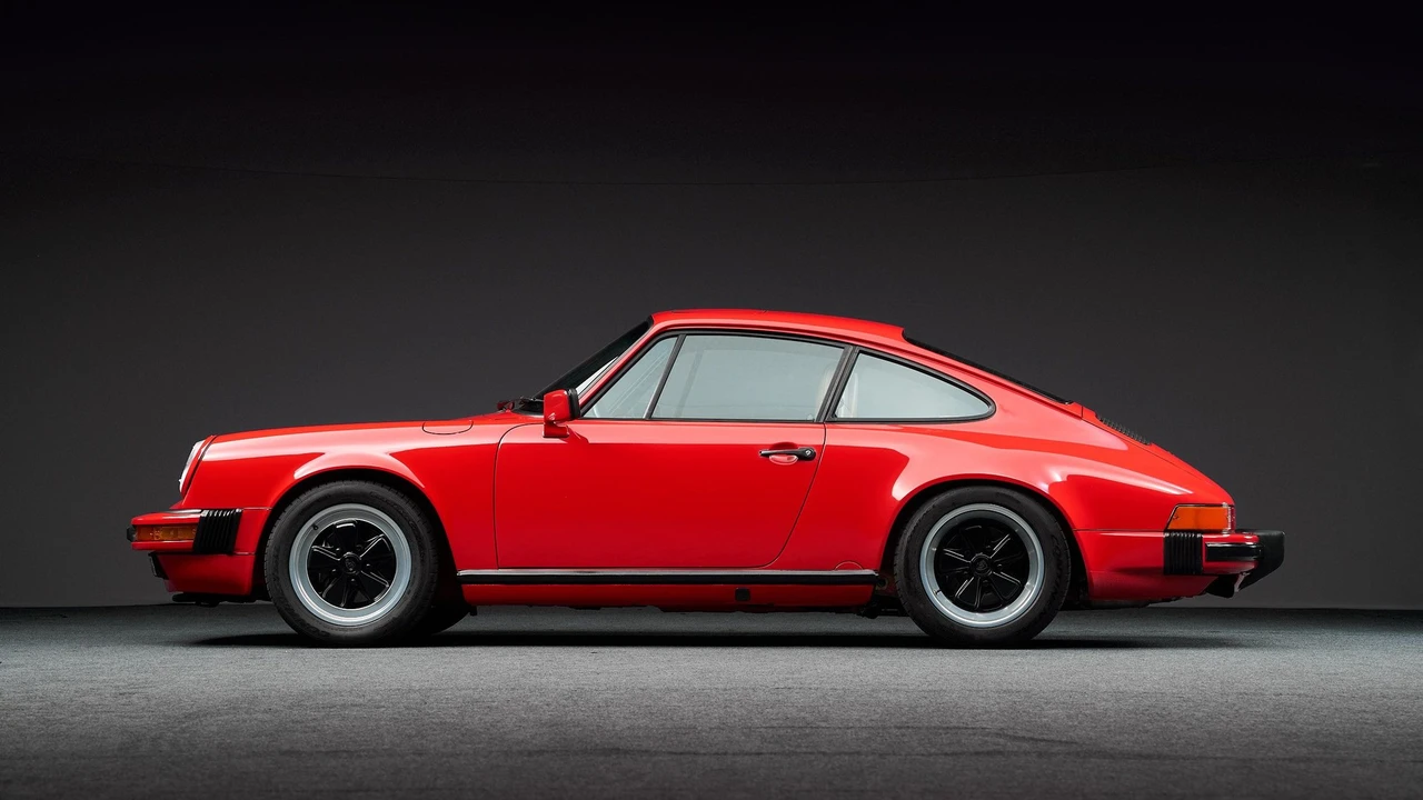 1989 Porsche 911 Carrera 3.2 - Image 8 of 17