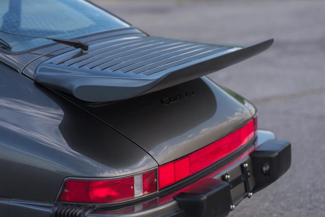1989 Porsche 911 Carrera 3.2 - Image 20 of 31