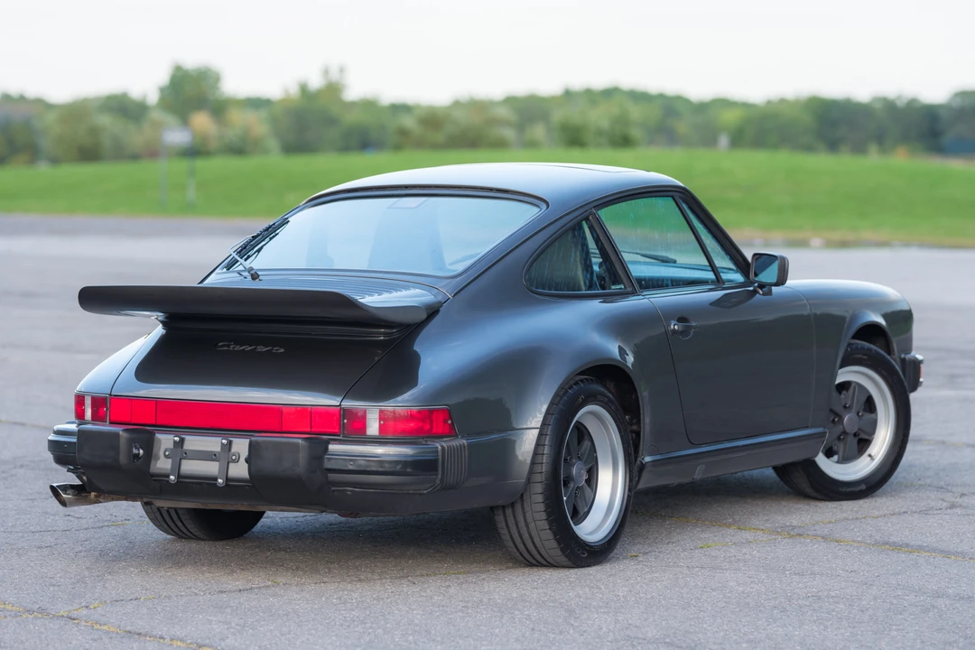 1989 Porsche 911 Carrera 3.2 - Image 8 of 31
