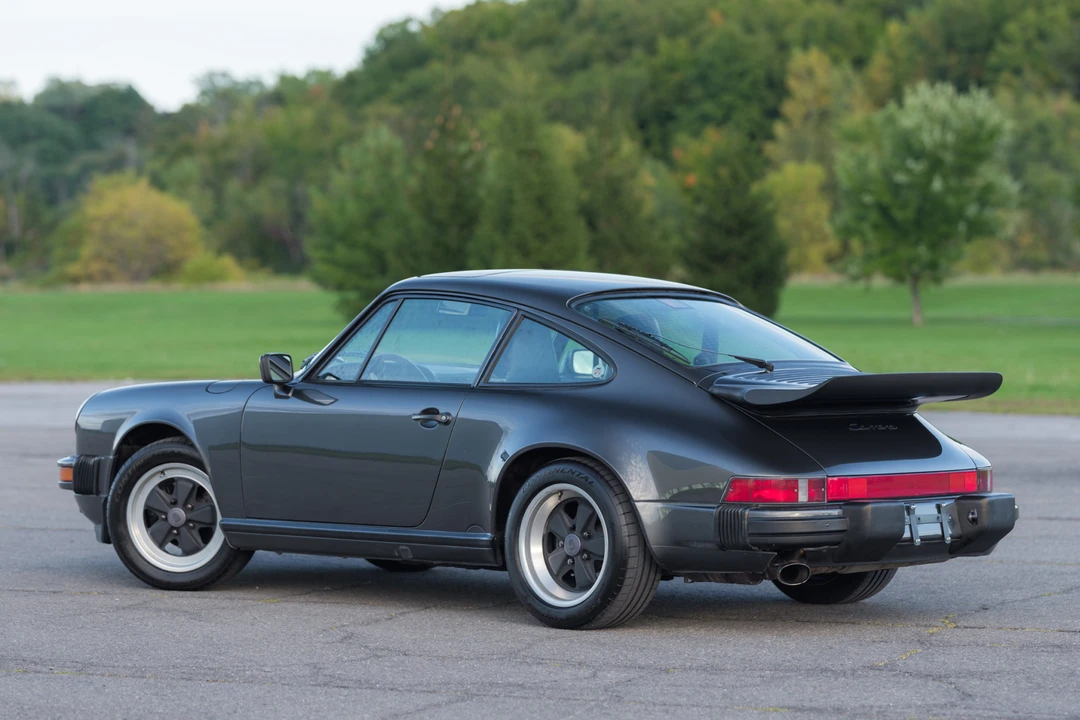 1989 Porsche 911 Carrera 3.2 - Image 6 of 31