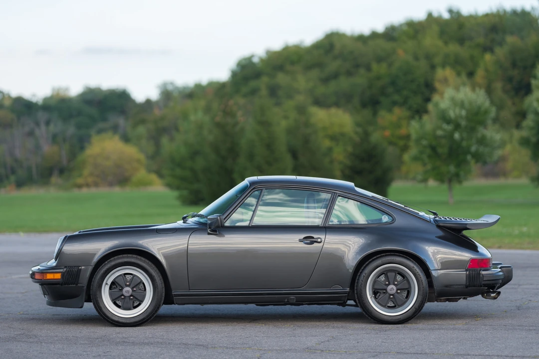 1989 Porsche 911 Carrera 3.2 - Image 4 of 31