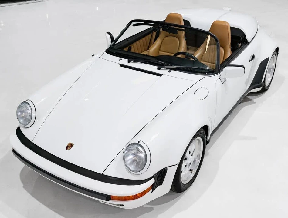 1989 Porsche 911 Carrera 3.2 - Image 24 of 31