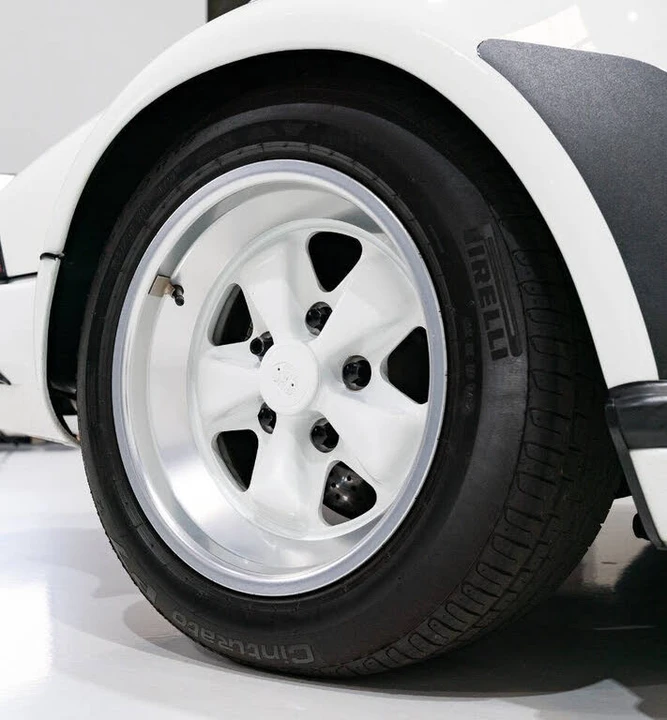 1989 Porsche 911 Carrera 3.2 - Image 19 of 31