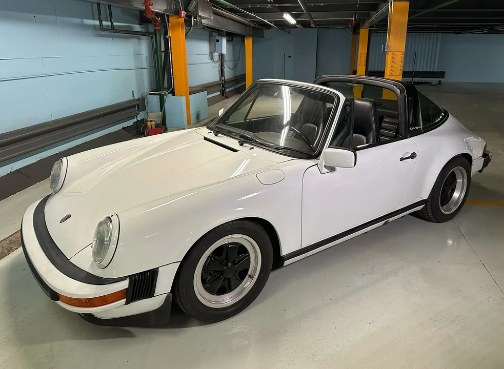 1989 Porsche 911 Carrera 3.2 - Image 4 of 6