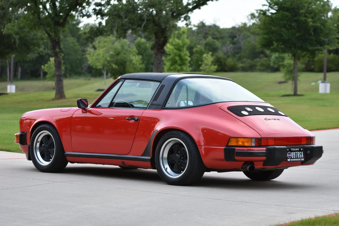 1989 Porsche 911 Carrera 3.2 - Image 9 of 31