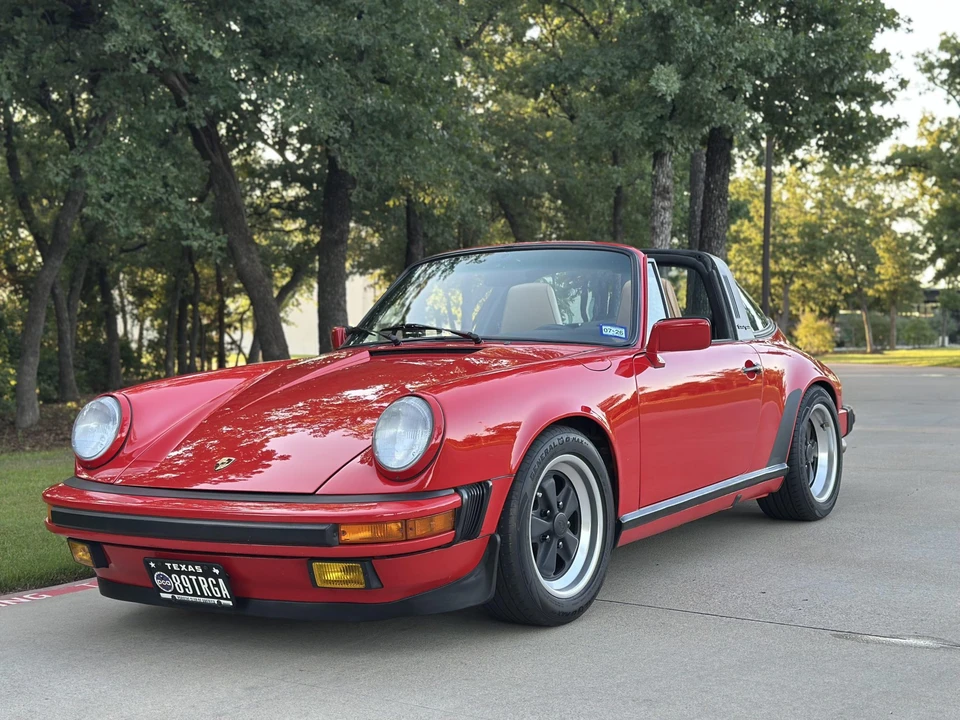 1989 Porsche 911 Carrera 3.2 - Image 11 of 31