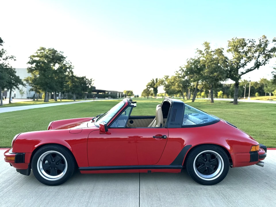 1989 Porsche 911 Carrera 3.2 - Image 16 of 31