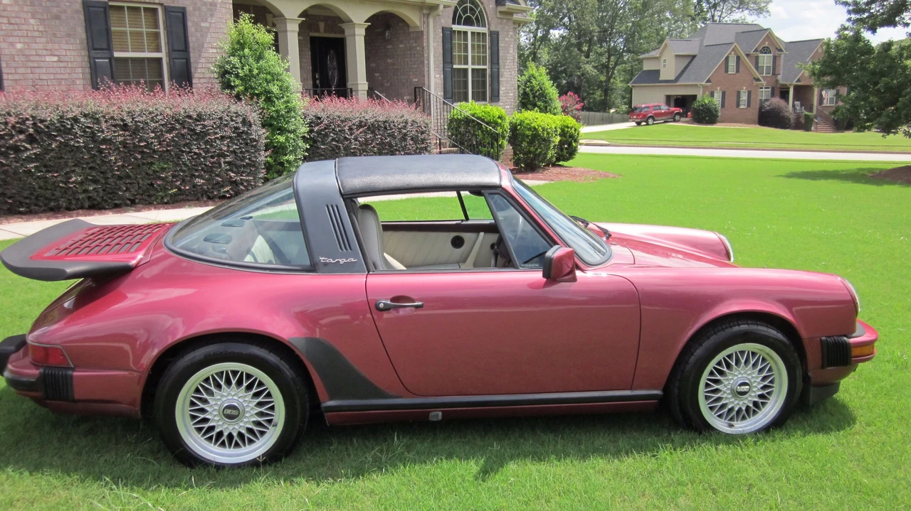 1989 Porsche 911 Carrera 3.2 - Image 16 of 31