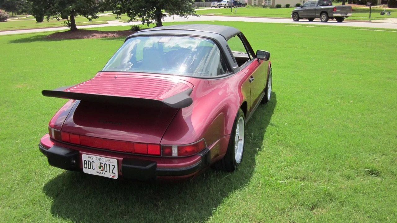 1989 Porsche 911 Carrera 3.2 - Image 15 of 31