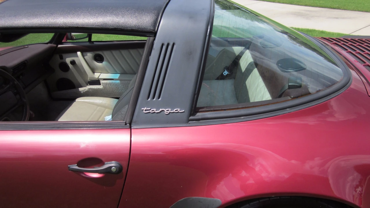1989 Porsche 911 Carrera 3.2 - Image 6 of 31