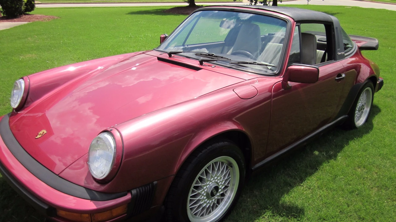 1989 Porsche 911 Carrera 3.2 - Image 2 of 31
