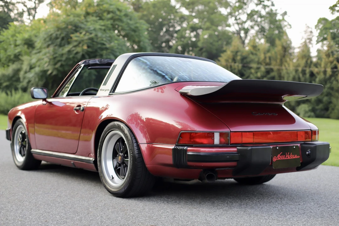 1989 Porsche 911 Carrera 3.2 - Image 13 of 31