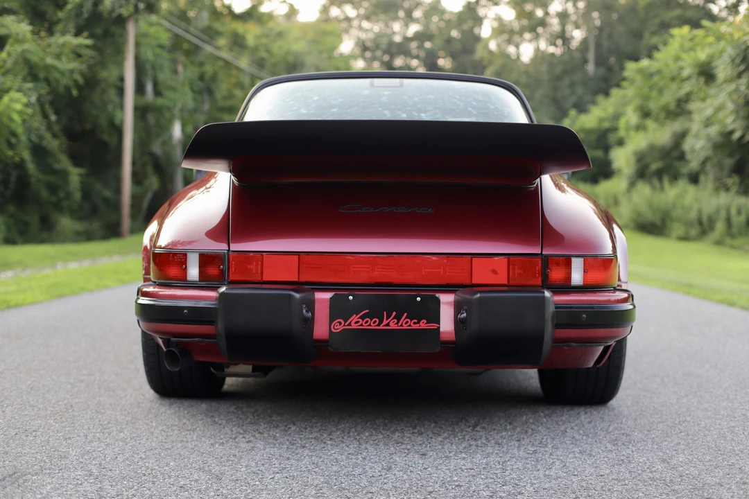 1989 Porsche 911 Carrera 3.2 - Image 16 of 31