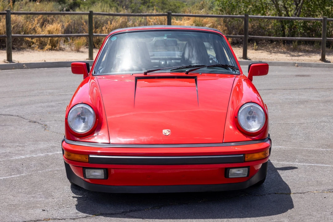 1989 Porsche 911 Carrera 3.2 - Image 10 of 31