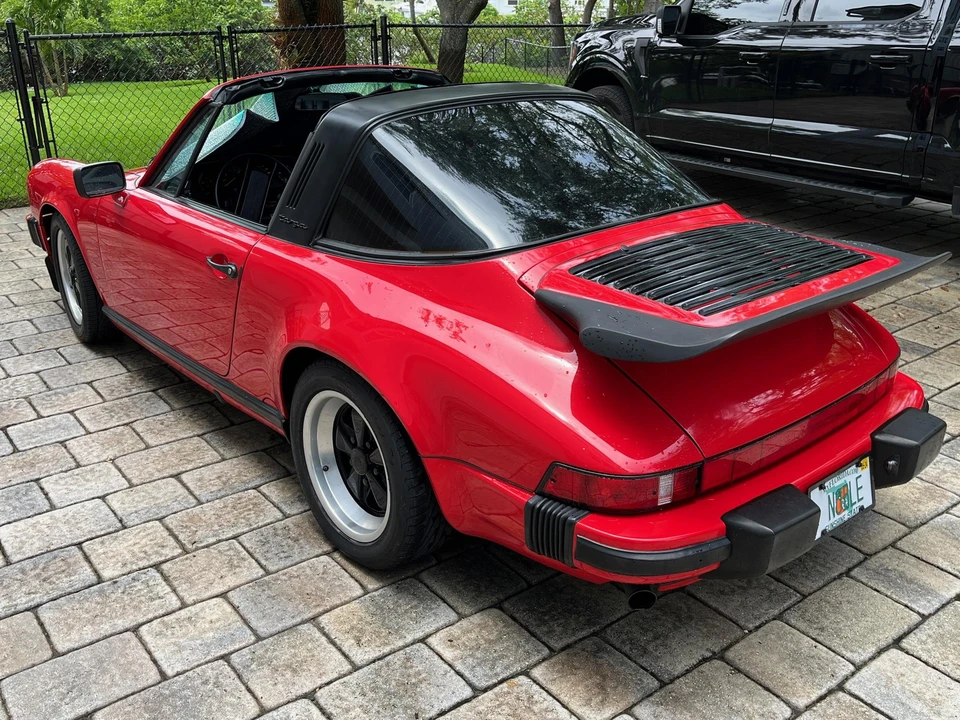 1989 Porsche 911 Carrera 3.2 - Image 11 of 31