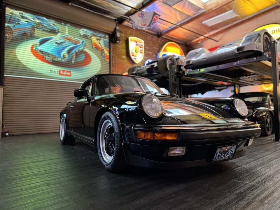 1989 Porsche 911 Carrera 3.2 - Image 4 of 31