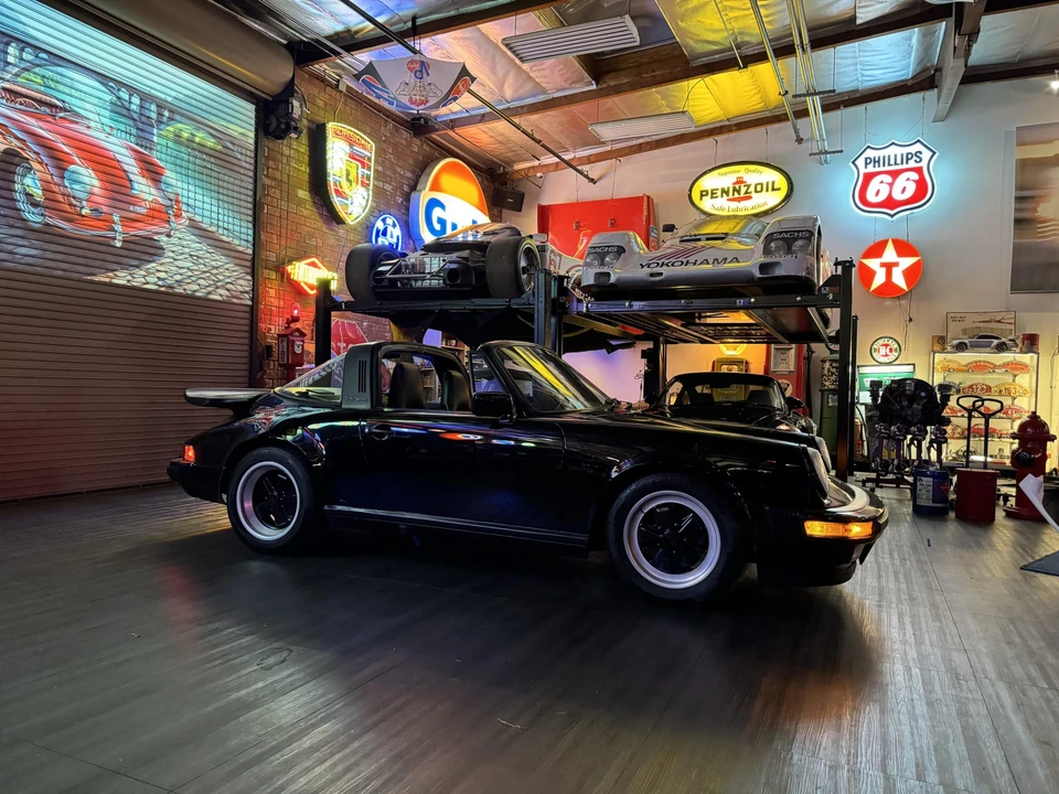 1989 Porsche 911 Carrera 3.2 - Image 15 of 31