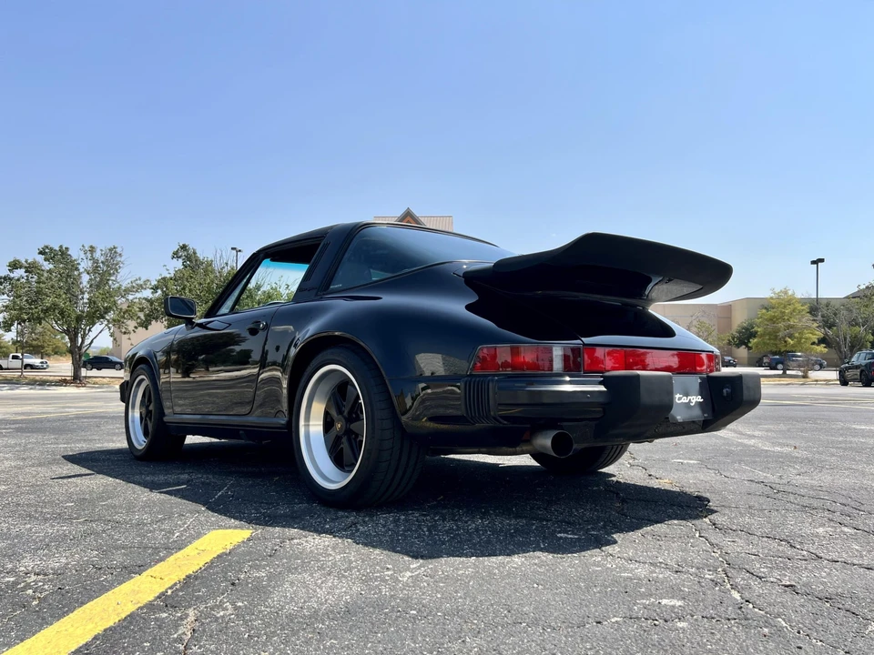 1989 Porsche 911 Carrera 3.2 - Image 6 of 31